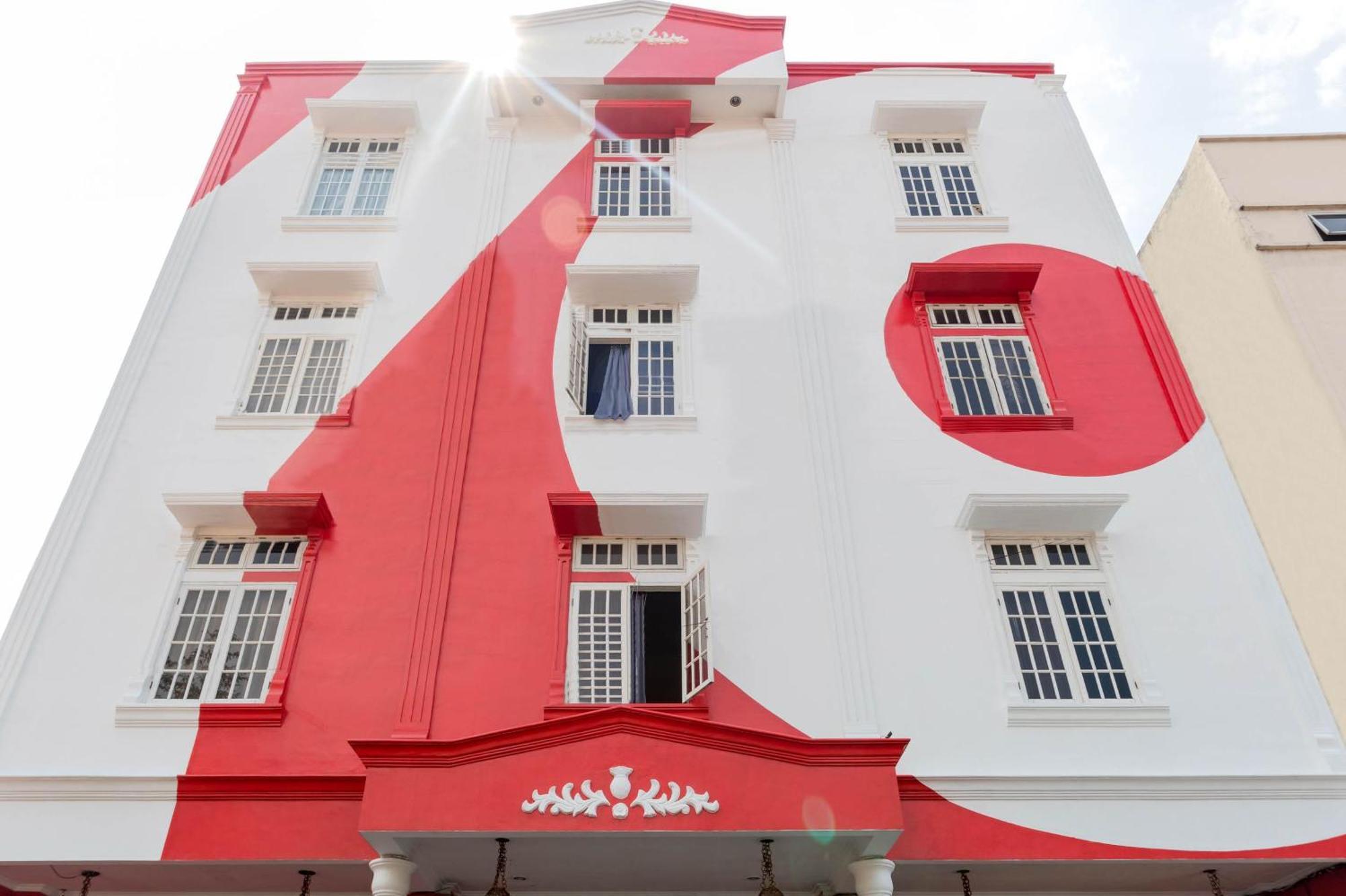 Oyo 1111 Pasar Baru Inn Jakarta Eksteriør billede
